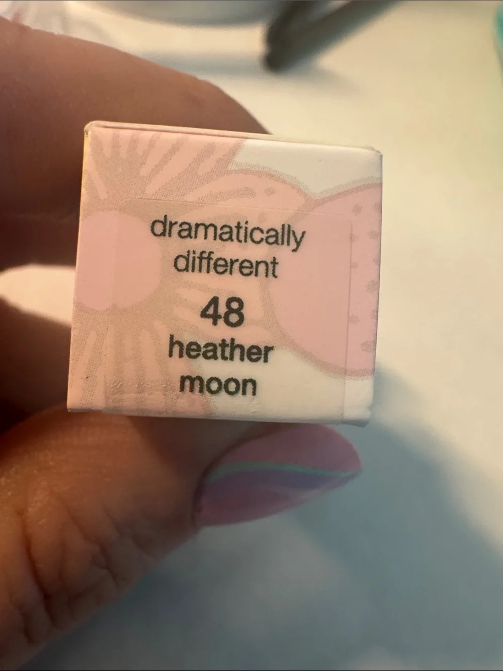 Clinique Dramatically Different Lipstick in HARD TO FIND COLOR -Heather moon
